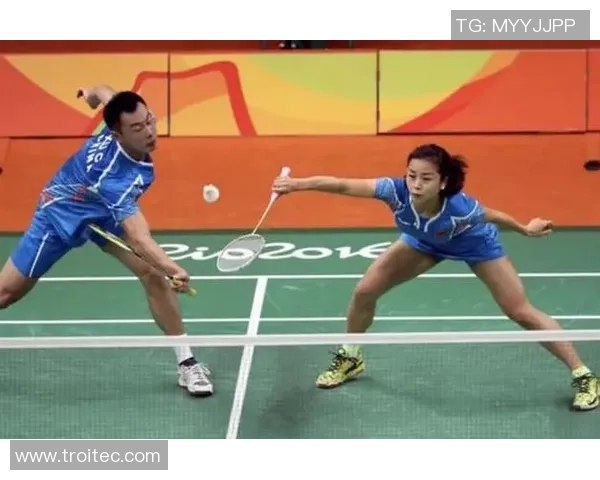 深圳滑板队区域防守分析与战术调整的得失探讨